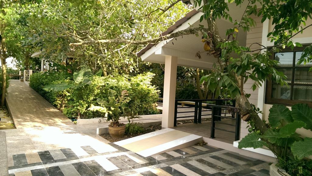 Damnoen Care Resort Damnoen Saduak Luaran gambar